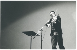 Laurie Anderson/Performance at Northwestern University/1979